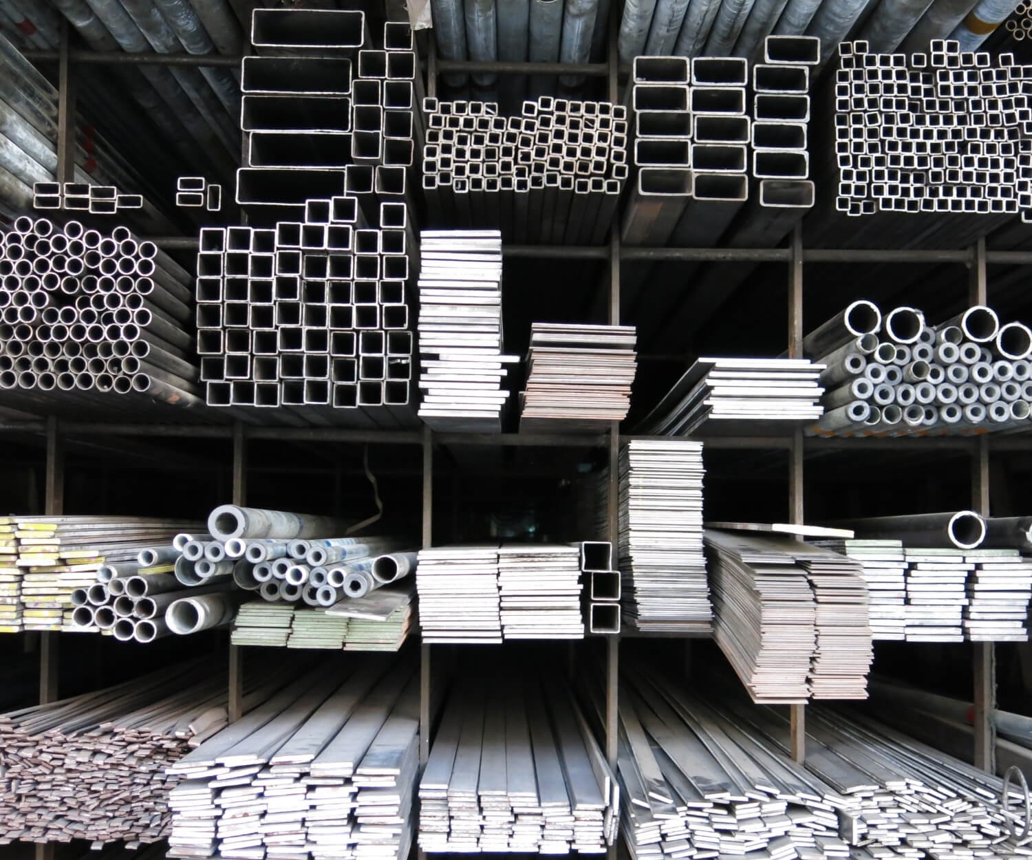 Caseo Steel Center